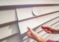 How to repair cracked and broken vinyl siding? | Hometalk