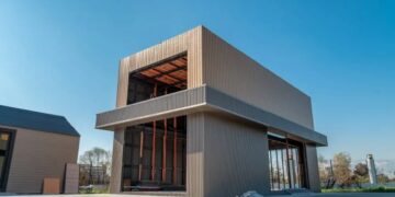 Commercial Siding Contractor - KVN Construction