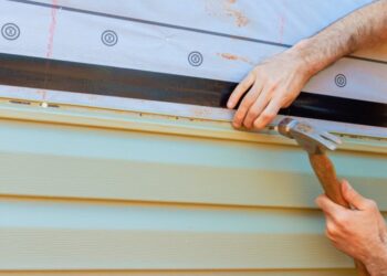How Affordable Siding Installation Can Transform Your Home